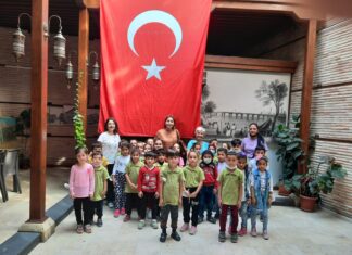 ÇSG ÇO’da bugün “Minik yüreklere masallar” günü